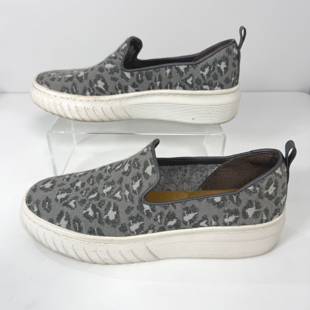 Sofft Somers Leopard Platform Slip On Sneakers Womens 8 Gray Chic - Picture 2 of 8